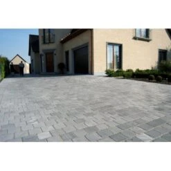 Asian Blue Oude Kassei 20x20x2,5cm (kist 14,4m²) 6 Asian Blue Oude Kassei 20x20x2,5cm (kist 14,4m²) -Bouw Materialens Winkel asian blue oude kassei 20x20x25cm kist 1566m 2