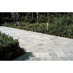 Asian Blue Oude Kassei 20x20x5cm (kist 7,2m²) -Bouw Materialens Winkel asian blue oude kassei 20x20x5cm kist 75m 3