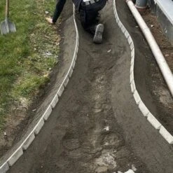 Boordsteen Type Wirtz Buigbaar 100x30x3-1,5cm Grijs 15 Boordsteen Type Wirtz Buigbaar 100x30x3-1,5cm Grijs -Bouw Materialens Winkel boordsteen type wirtz buigbaar 100x30x35 15cm grijs 7