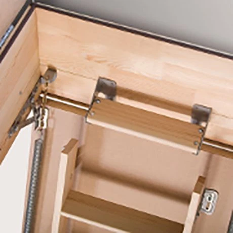 FAKRO LXT 220 Traptrede 1 FAKRO LXT 220 Traptrede