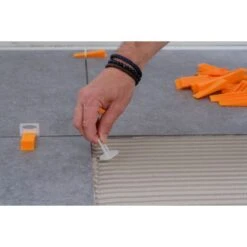 Levelit Clips (H6-12mm) Dikte 1mm - Pak Van 250 11 Levelit Clips (H6-12mm) Dikte 1mm - Pak Van 250 -Bouw Materialens Winkel levelit clips h6 12mm dikte 1mm pak van 250 4