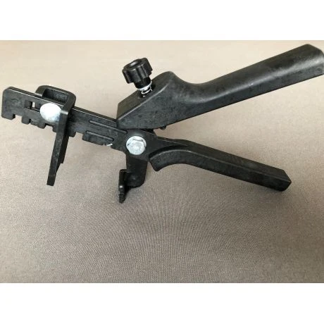 Levelit Tang Voor Vloertegels In Kunststof 2 Levelit Tang Voor Vloertegels In Kunststof - Afbeelding 2