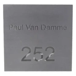 Naam & Nummergravure Op Inoxplaatje 18x18 Gelaserd